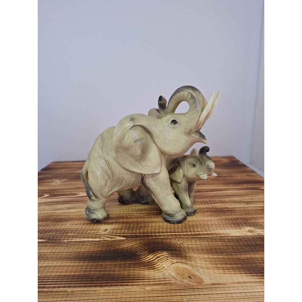 Vintage Andrea by Sadek White Elephant Mother and Baby Trunks Up Figurine 6"x6"